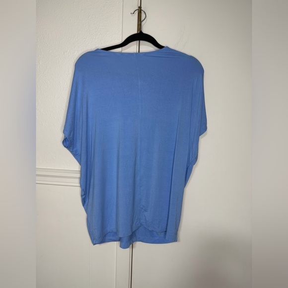 Martha Stewart Sky Blue detailed neck Blouse size S New without tag - Picture 3 of 6